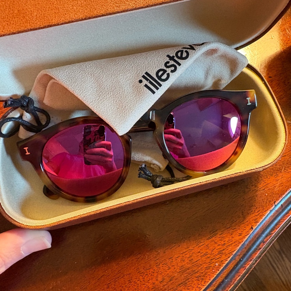 Illesteva Leonard sunglasses
